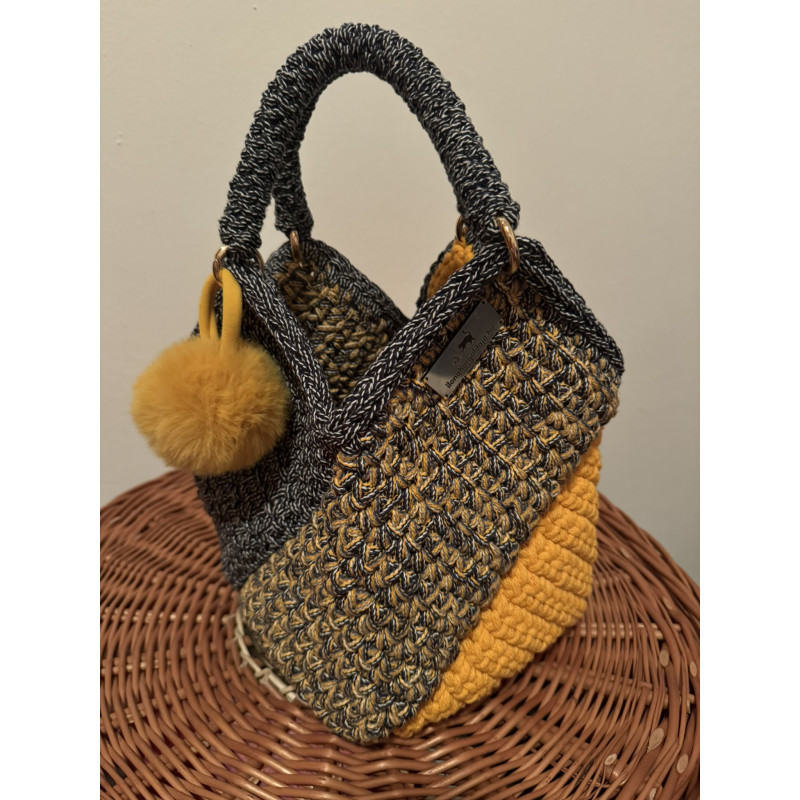 NapSzürke – kézzel horgolt butykos táska