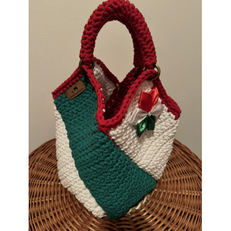 HazaiHang – kézzel horgolt magyar színű butykos táska